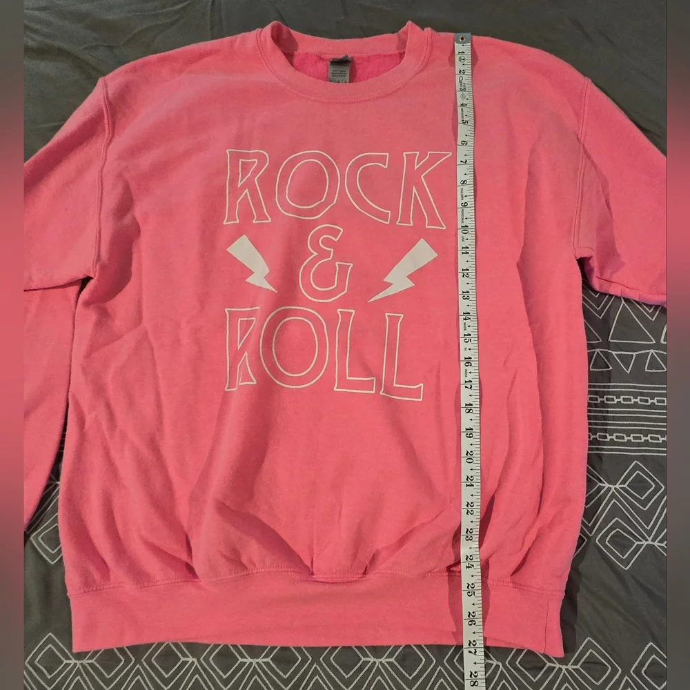 Rock & Roll Hot Pink Sweatshirt Size Large - Picture 2 of 6